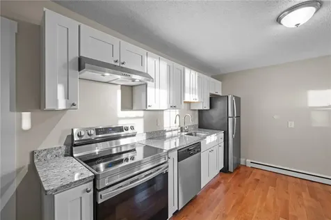 54 Hillside Avenue Tiverton RI 02878