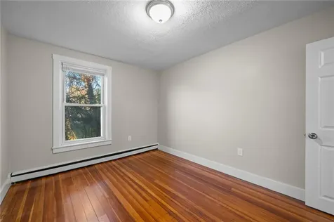 54 Hillside Avenue Tiverton RI 02878