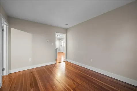 54 Hillside Avenue Tiverton RI 02878