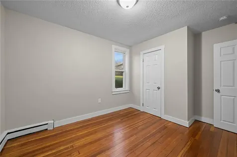 54 Hillside Avenue Tiverton RI 02878