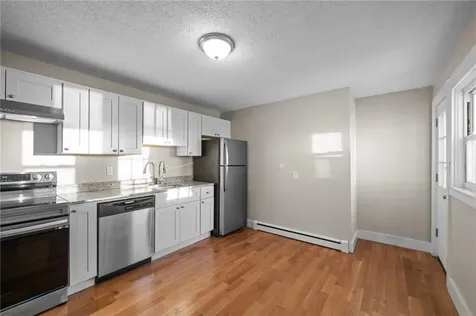 54 Hillside Avenue Tiverton RI 02878