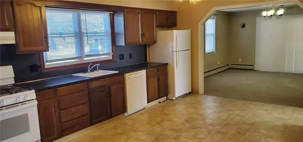 1381 Mineral Spring Avenue North Providence RI 02904