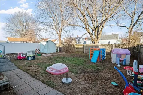 40 Rosemere Road Pawtucket RI 02861