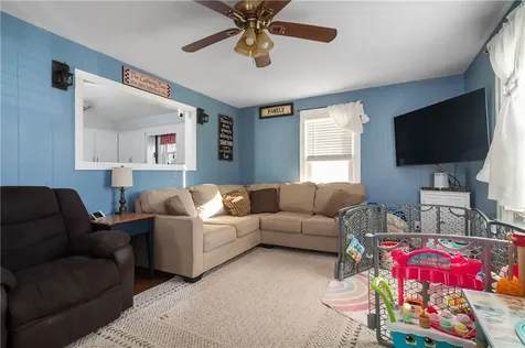 40 Rosemere Road Pawtucket RI 02861