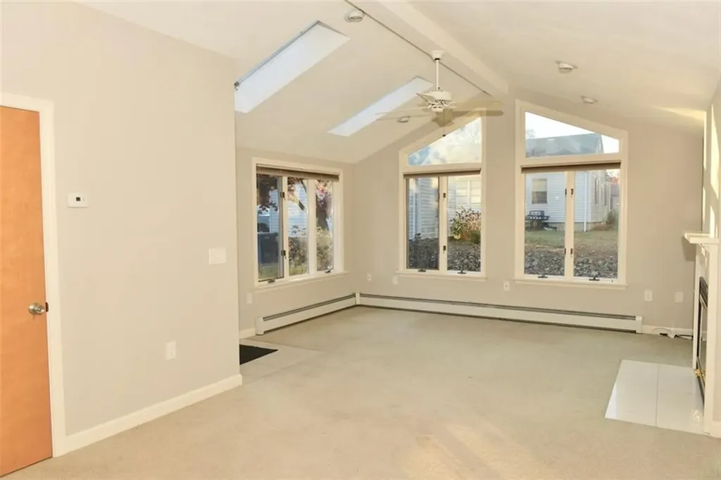 55 Vinton Avenue Cranston RI 02920
