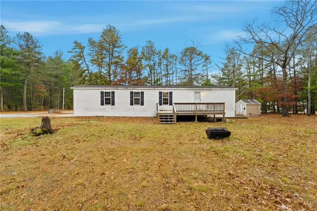 111 Mishnock Road West Greenwich RI 02817