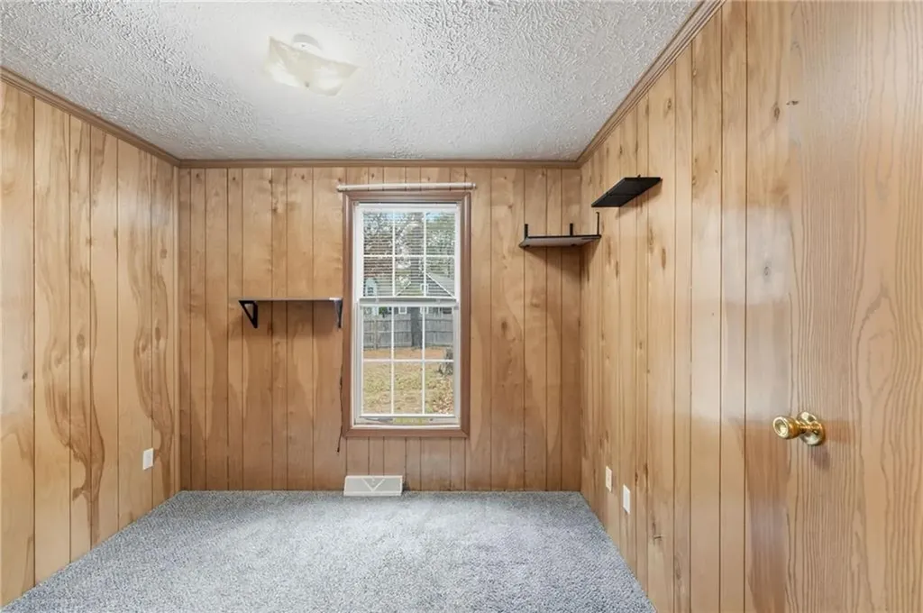 111 Mishnock Road West Greenwich RI 02817