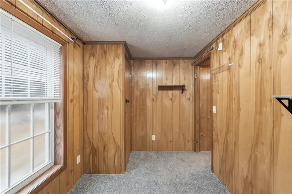 111 Mishnock Road West Greenwich RI 02817