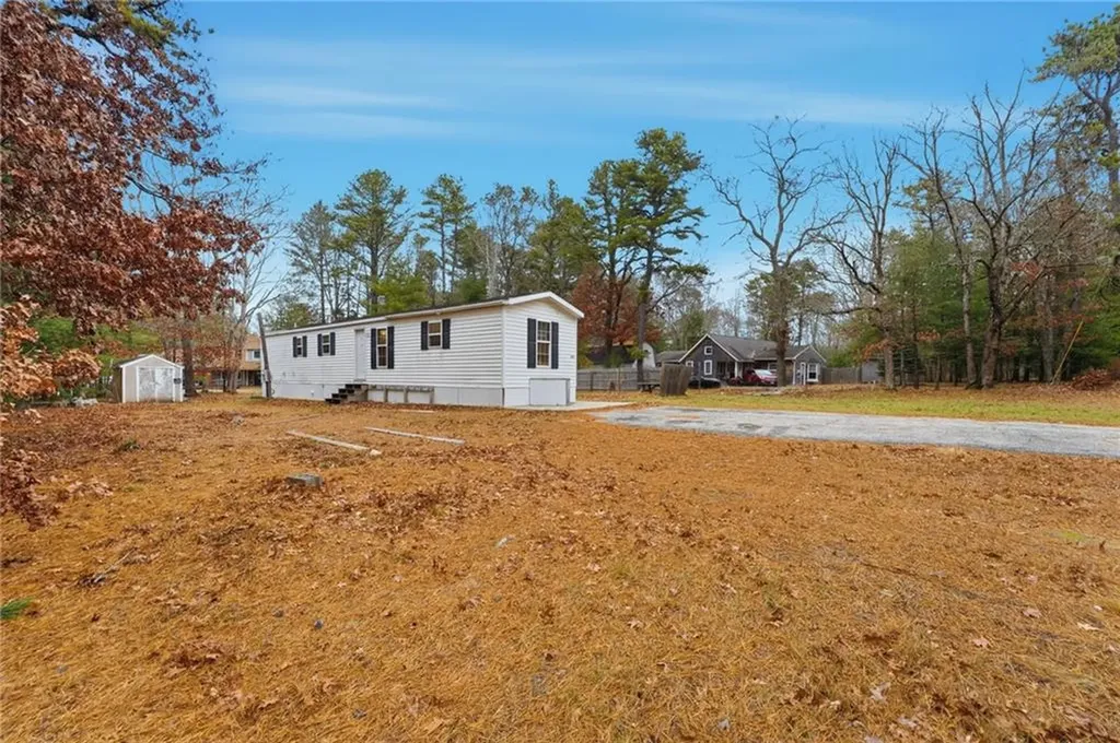 111 Mishnock Road West Greenwich RI 02817