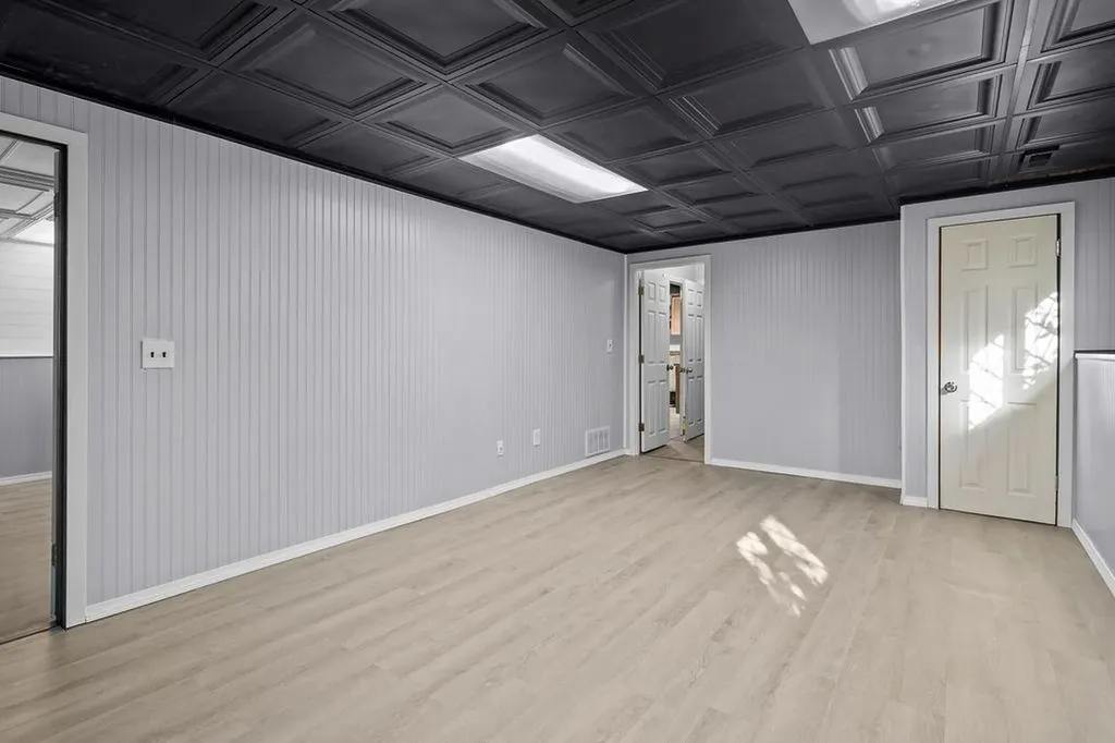 400 Cole Farm Road Warwick RI 02889