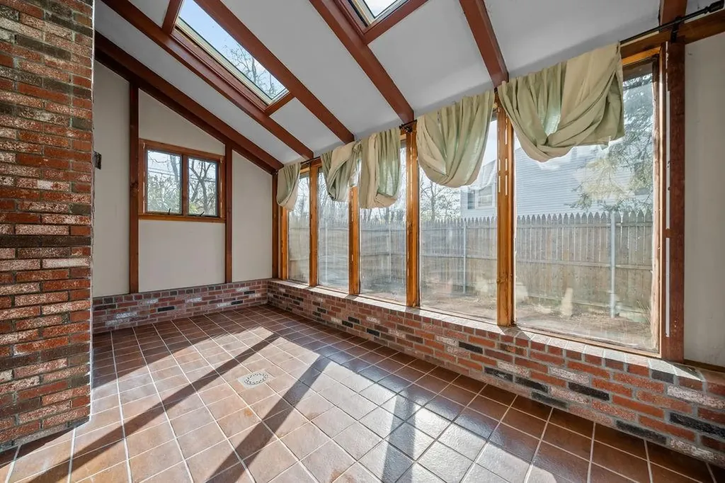 400 Cole Farm Road Warwick RI 02889