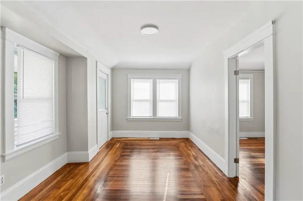 83 Ottawa Avenue Warwick RI 02889