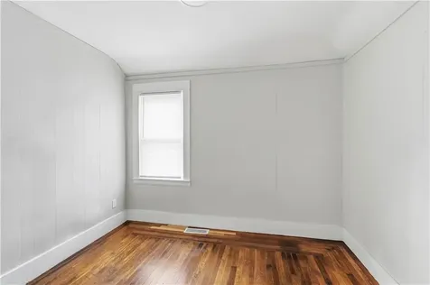 83 Ottawa Avenue Warwick RI 02889