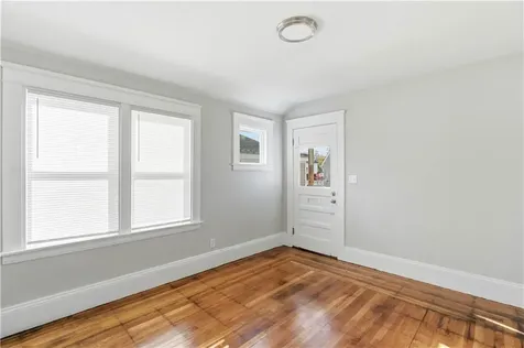 83 Ottawa Avenue Warwick RI 02889