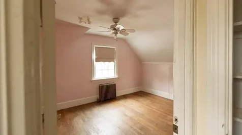 46 Roslyn Avenue Cranston RI 02910