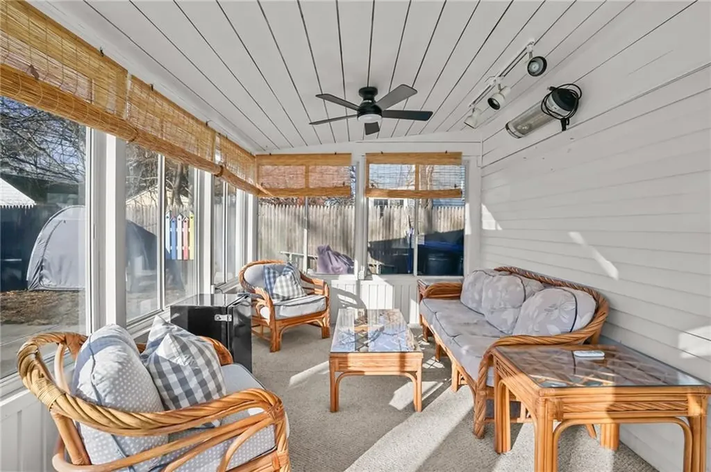 20 Maryland Drive West Warwick RI 02893