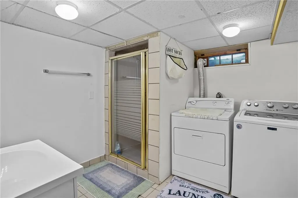 20 Maryland Drive West Warwick RI 02893