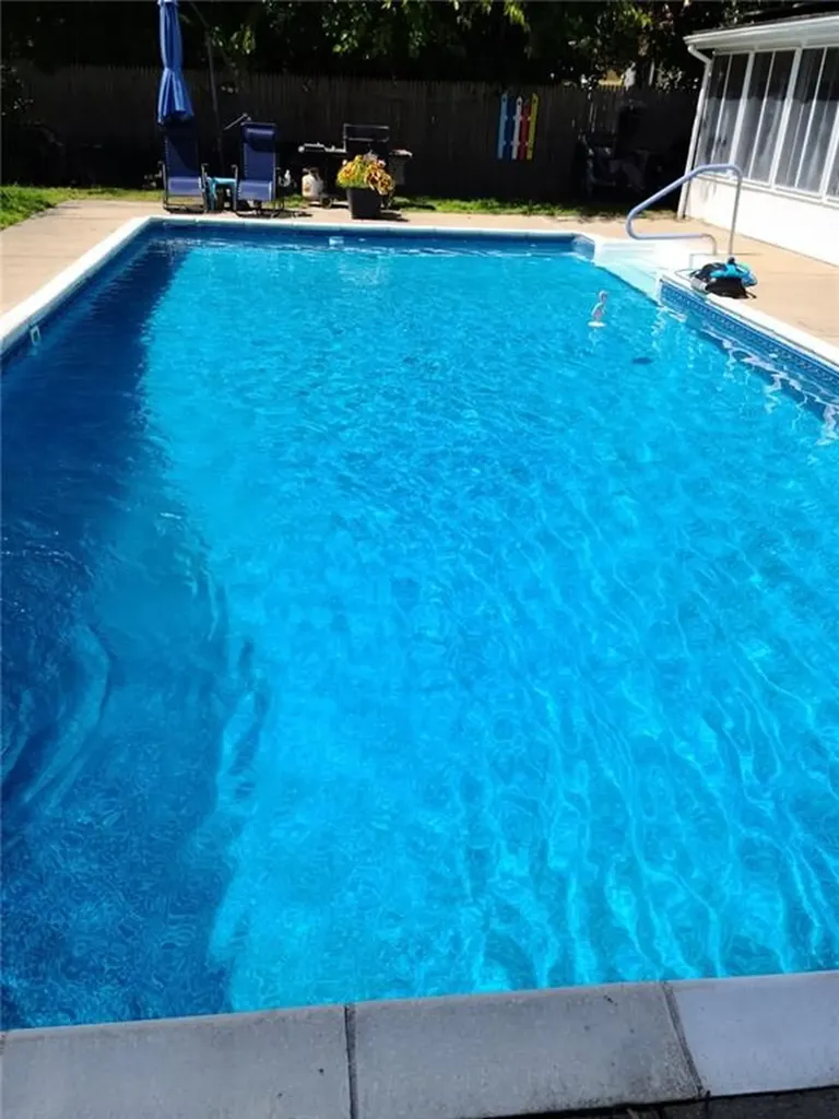 20 Maryland Drive West Warwick RI 02893