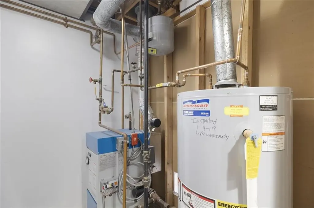 95 Amy Drive Cranston RI 02921