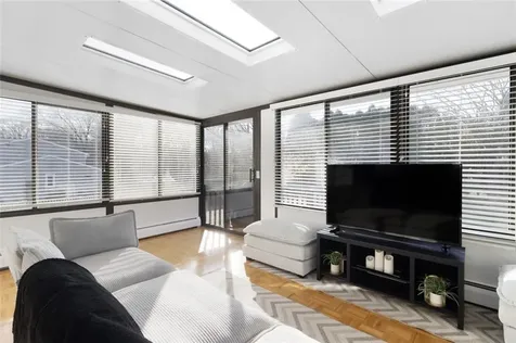 95 Amy Drive Cranston RI 02921