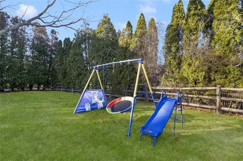 95 Amy Drive Cranston RI 02921