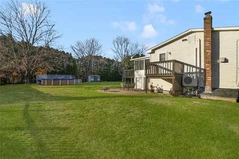 95 Amy Drive Cranston RI 02921