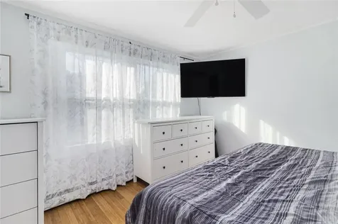 95 Amy Drive Cranston RI 02921