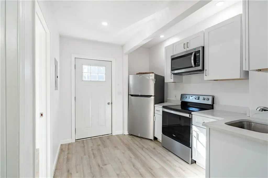 105 Metcalf Street Providence RI 02904