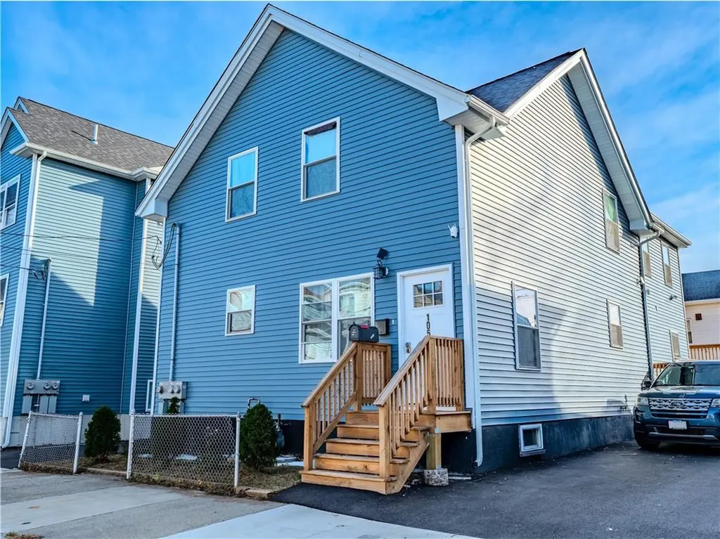 105 Metcalf Street Providence RI 02904