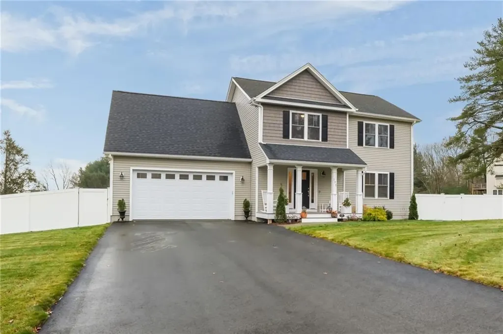 275 East Shore Drive Coventry RI 02816