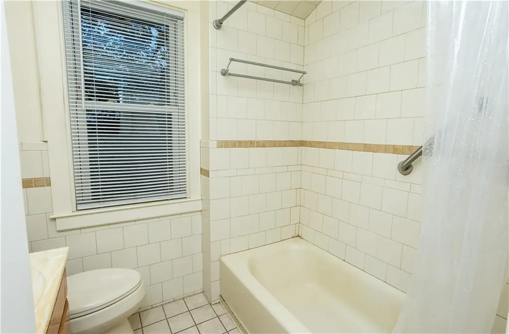 16 Hilltop Avenue West Warwick RI 02893