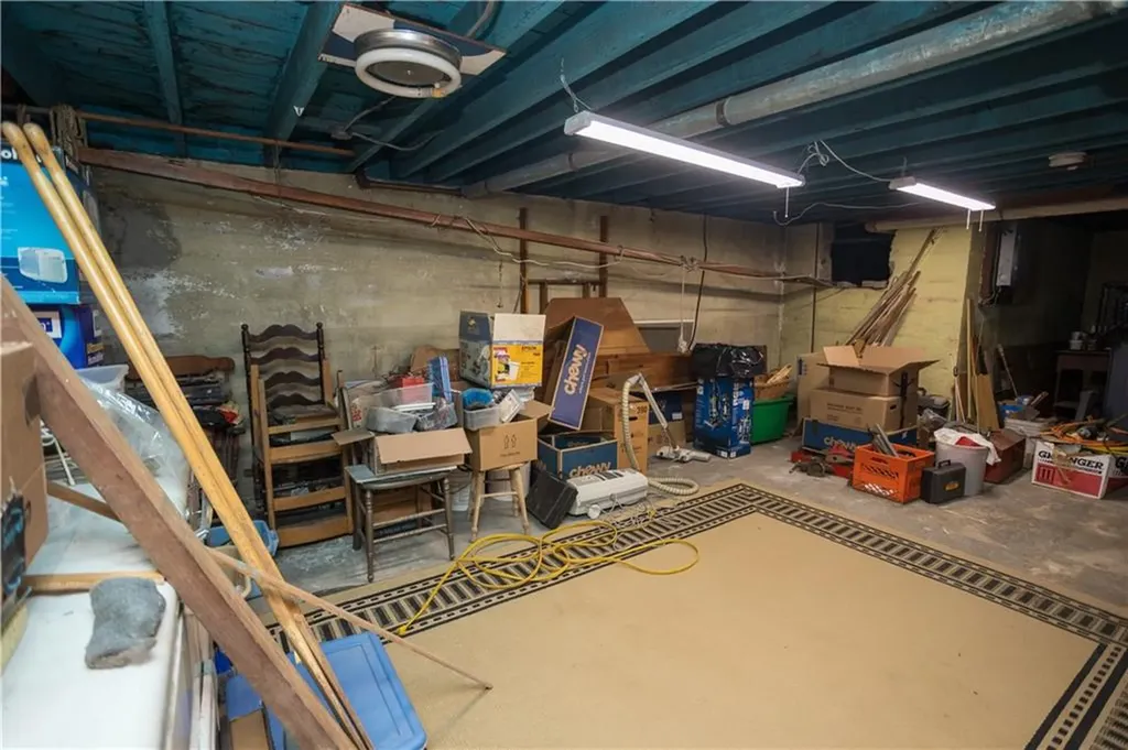 16 Hilltop Avenue West Warwick RI 02893