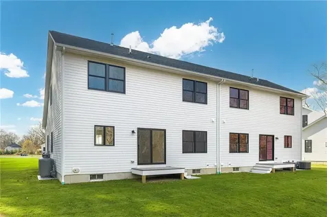 35 Whittier Drive South Kingstown RI 02879