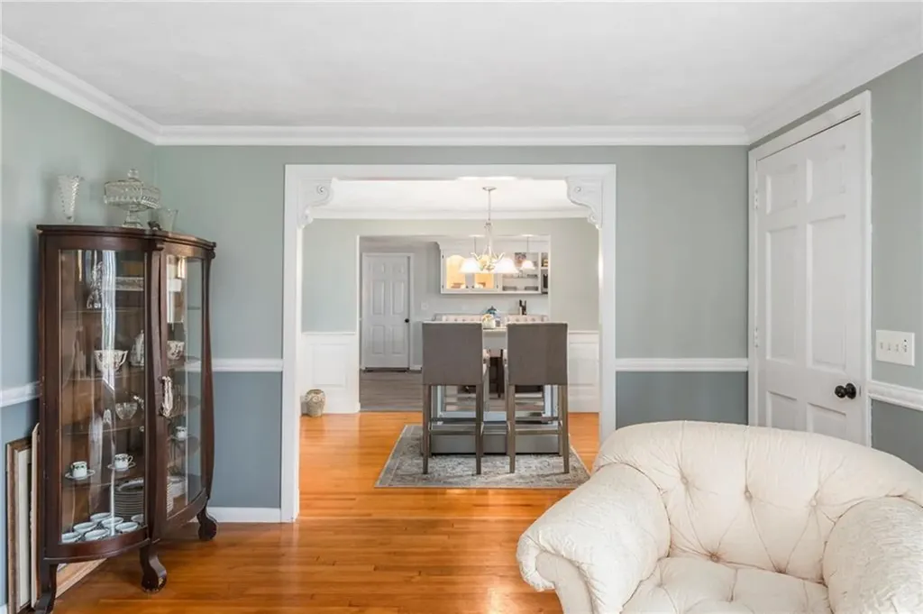 166 Gervais Street Coventry RI 02816
