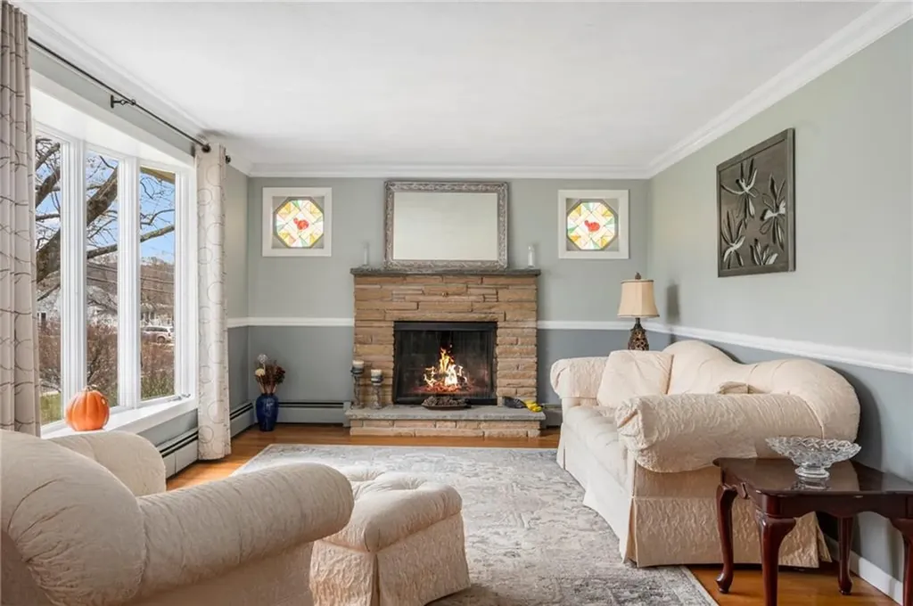 166 Gervais Street Coventry RI 02816
