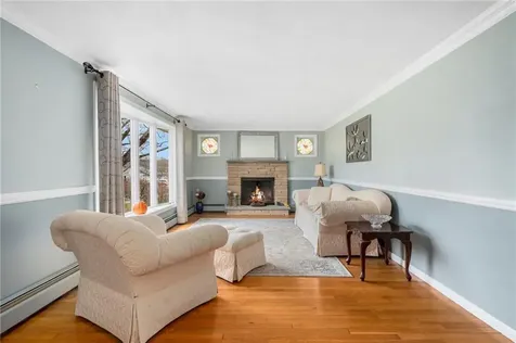 166 Gervais Street Coventry RI 02816