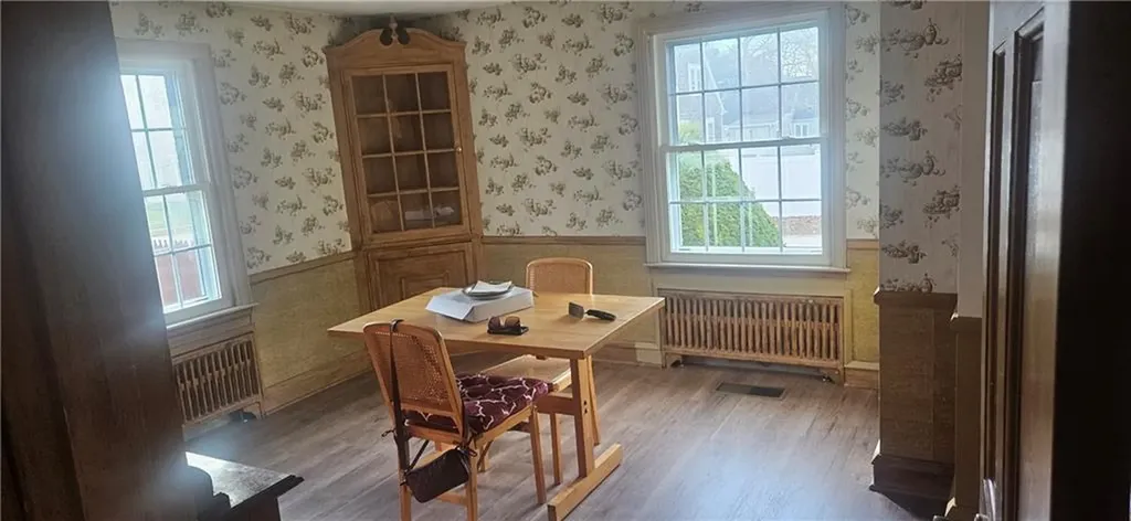 63 Benbridge Avenue Warwick RI 02888