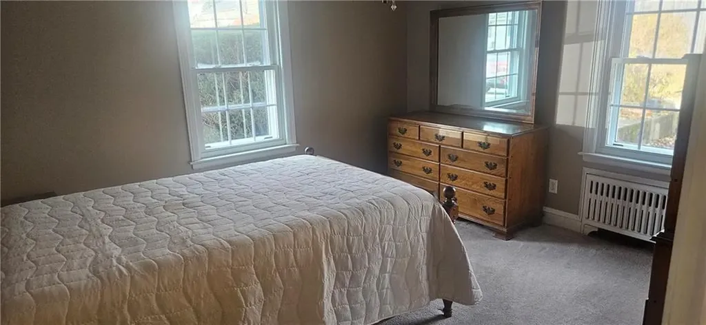 63 Benbridge Avenue Warwick RI 02888