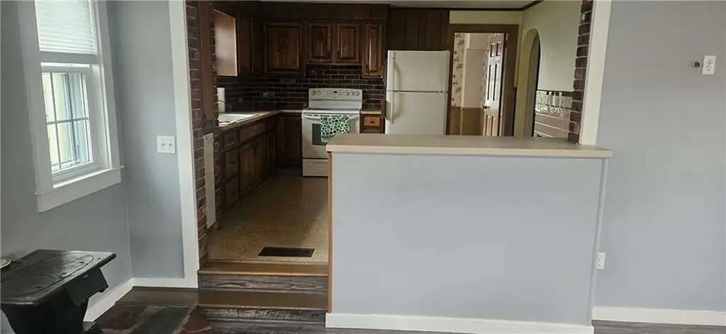 63 Benbridge Avenue Warwick RI 02888