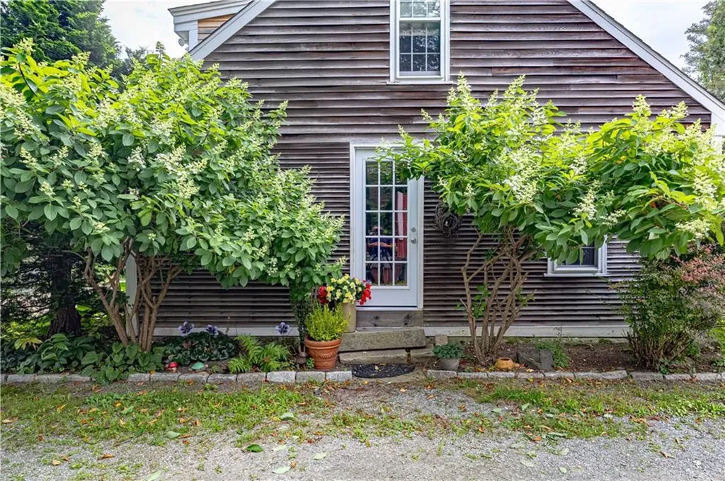 93 Moosup Valley Road Foster RI 02825