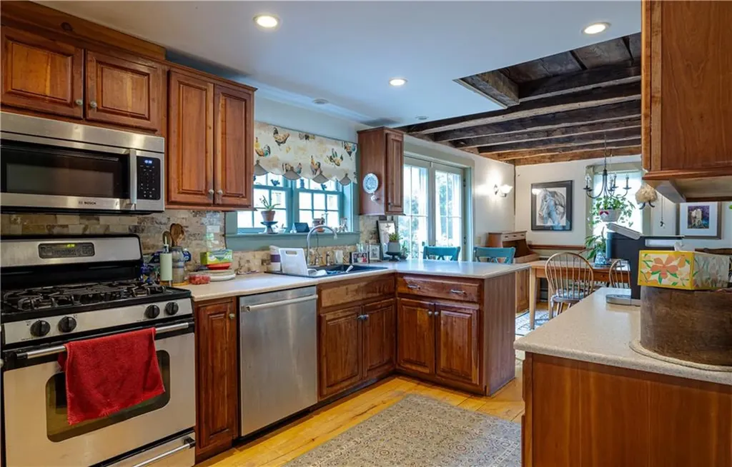 93 Moosup Valley Road Foster RI 02825