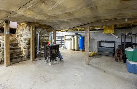 93 Moosup Valley Road Foster RI 02825