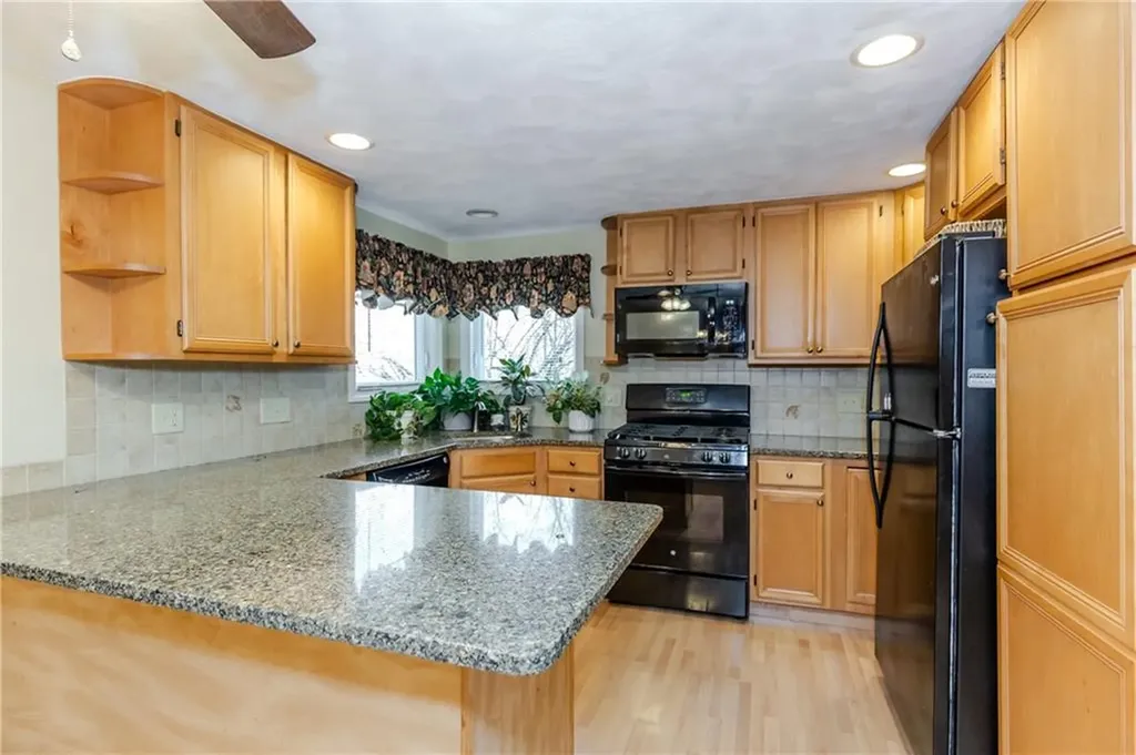 29 Julien Street Smithfield RI 02917