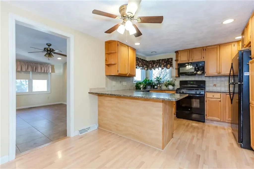 29 Julien Street Smithfield RI 02917