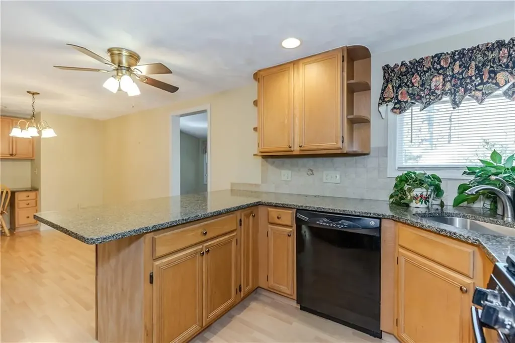29 Julien Street Smithfield RI 02917