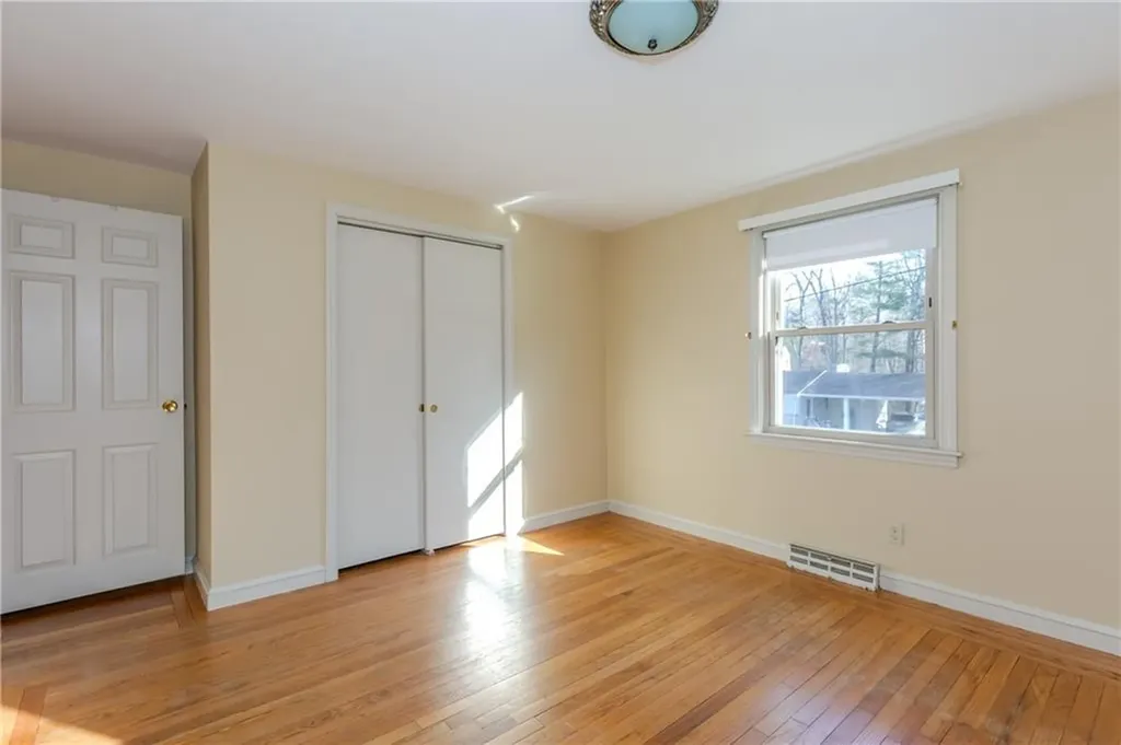 29 Julien Street Smithfield RI 02917