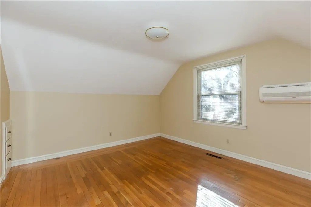 29 Julien Street Smithfield RI 02917