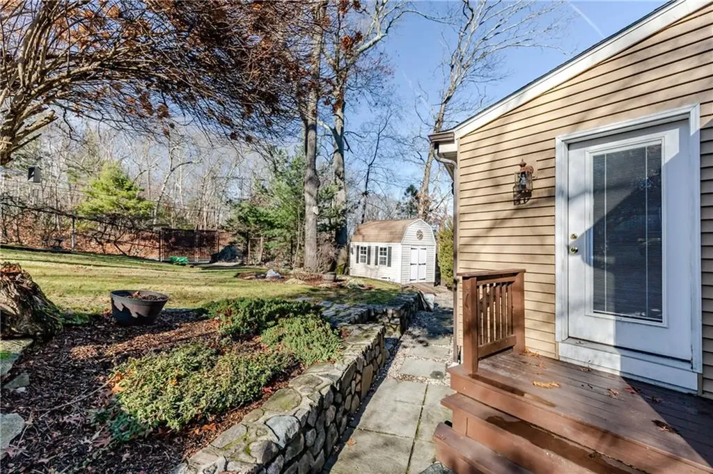 29 Julien Street Smithfield RI 02917