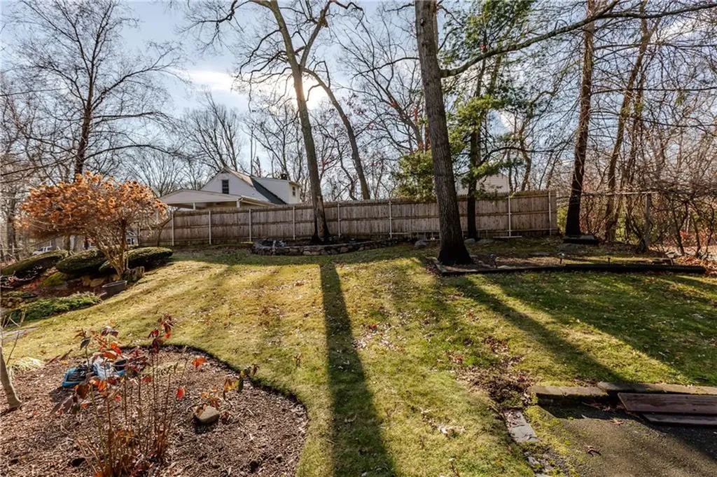 29 Julien Street Smithfield RI 02917