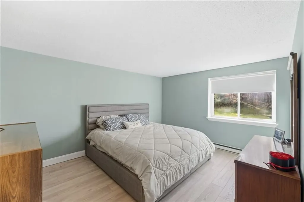 129 Quaker Highway Uxbridge MA 01569